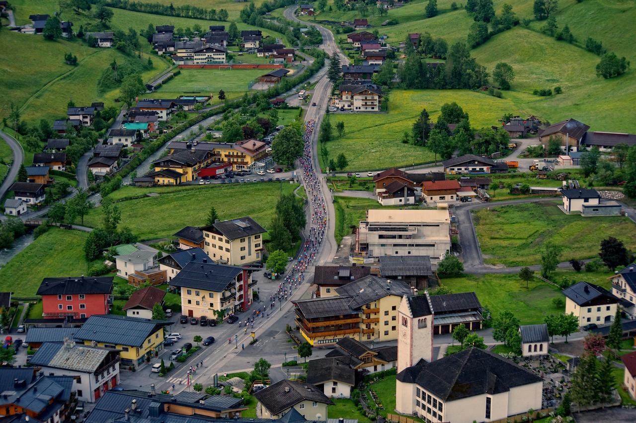 Apart-Pension Oberreiter Fusch an der Grossglocknerstrasse Eksteriør bilde